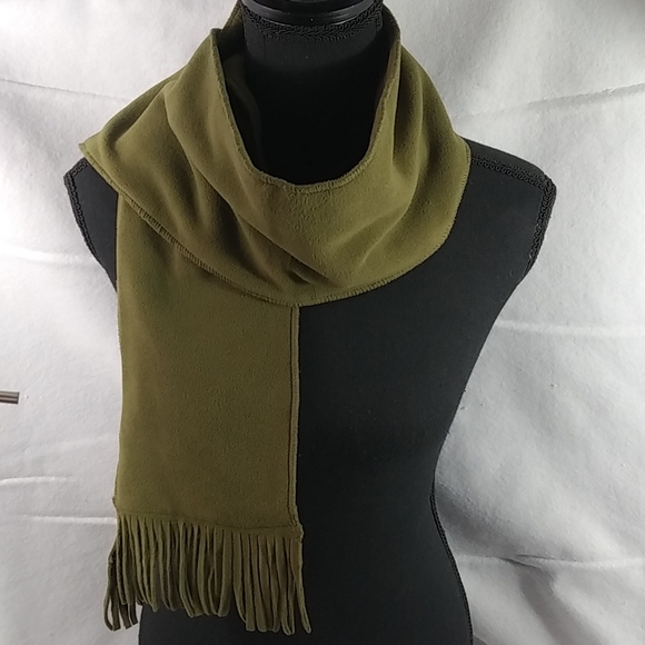 WINTER SCARF by CHILLPROOF - Picture 5 of 10